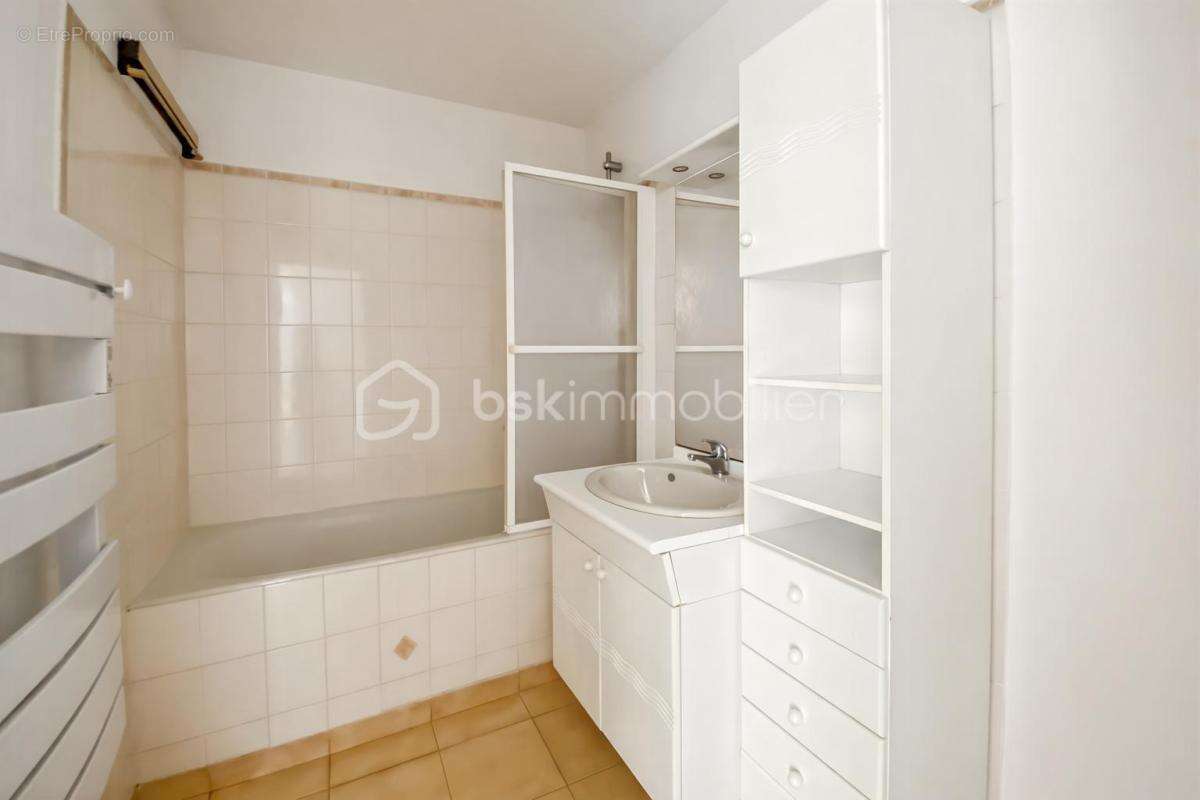 Appartement à SAVIGNY-SUR-ORGE