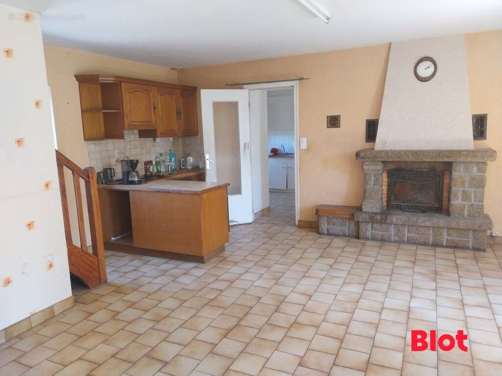 Maison 90 m² à Villamee  - photo 2