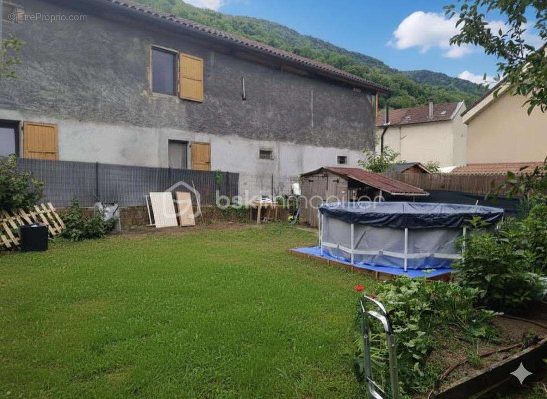 Appartement à VILLARD-BONNOT