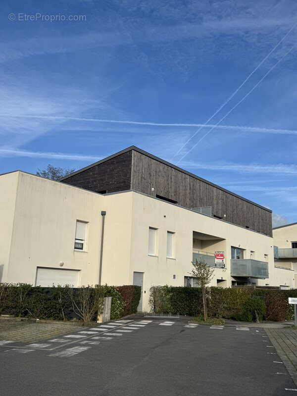 Appartement à ORGERES