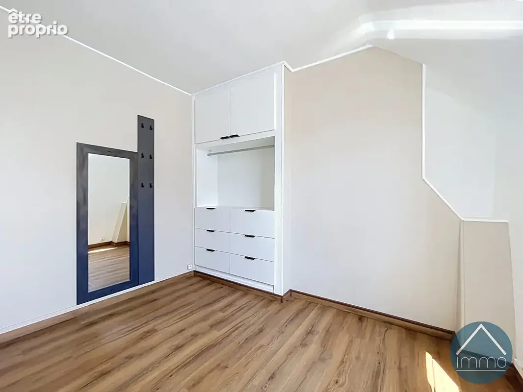 Appartement 2 pièces - 28.42m² - Cave - photo 4