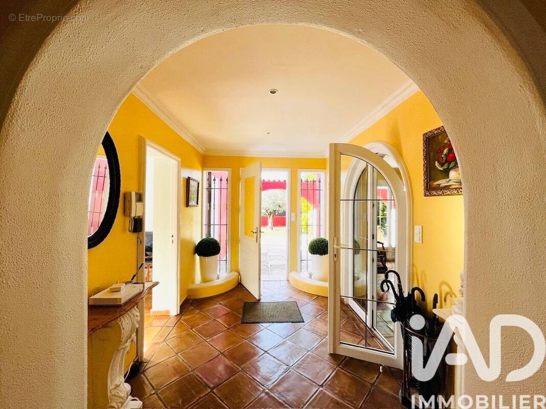 Photo 1 - Maison à SAINT-CEZAIRE-SUR-SIAGNE