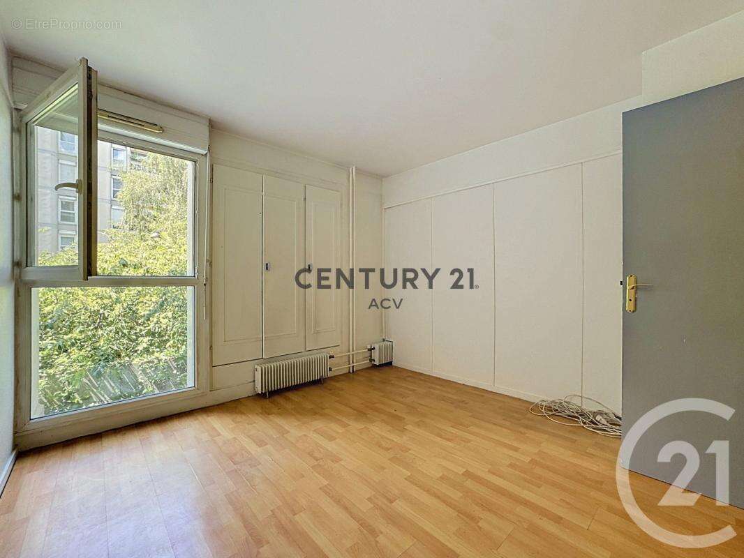 Appartement à MAISONS-ALFORT