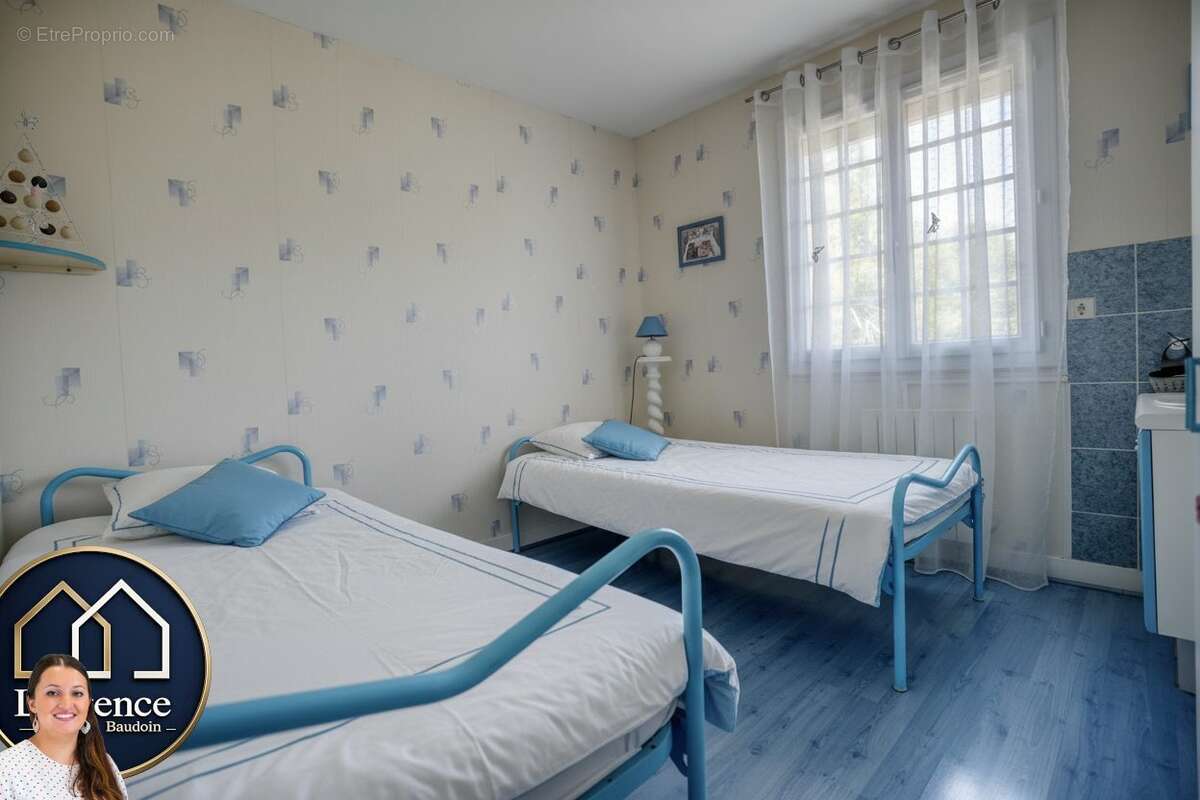 Maison 124 m² à Nogent-Le-Roi  - photo 7