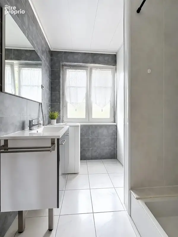Appartement 4 pièces 81 m² à vendre à Richwiller (68120) - photo 4