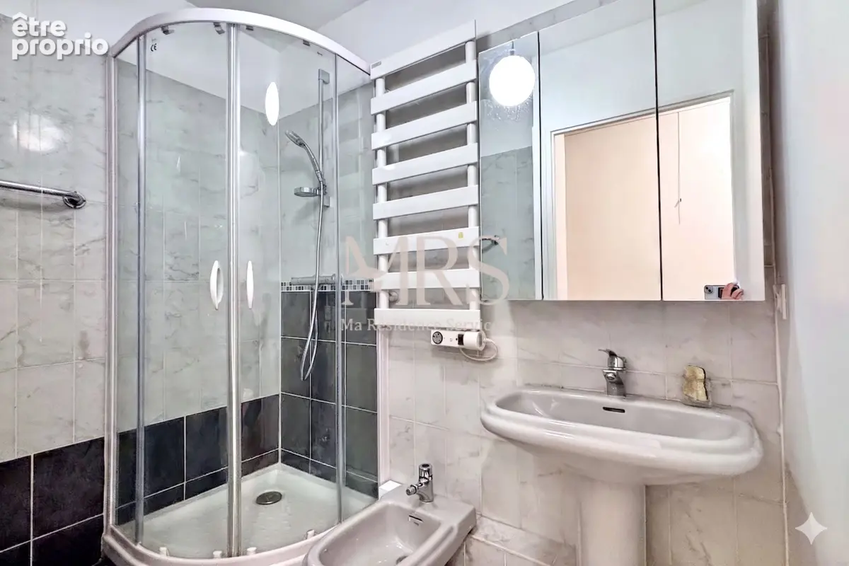 Appartement 1 pièce 35 m² à vendre à Paris-16e (75016) - photo 5