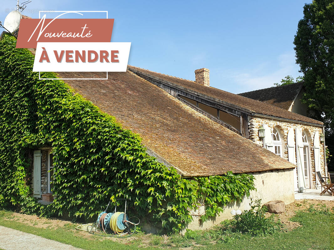 Maison à LONGNES