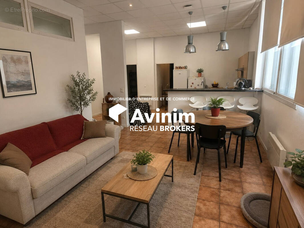 Appartement à VALLAURIS