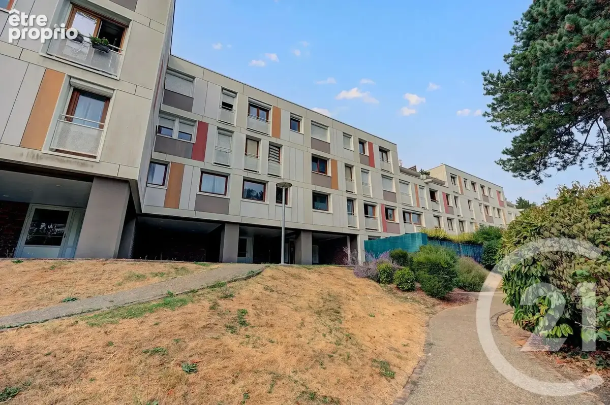 Appartement 29 m² à Boussy-Saint-Antoine  - photo 10
