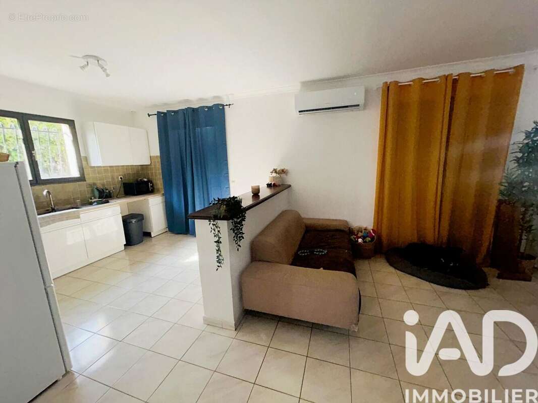 Photo 2 - Maison à LUNEL-VIEL