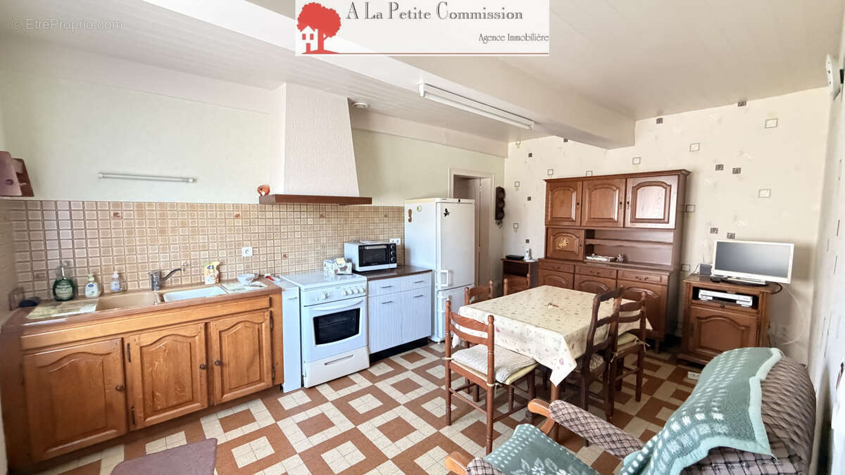 Maison à SOURS