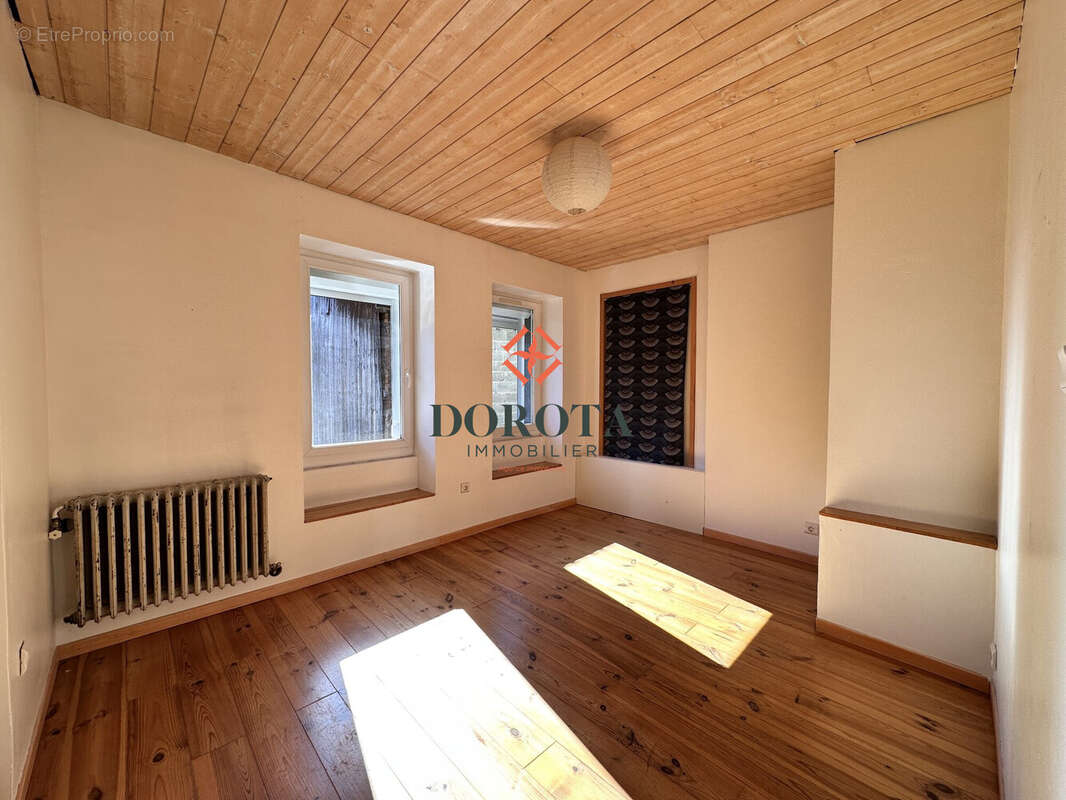 Maison à SAINT-PIERRE-D&#039;ALLEVARD