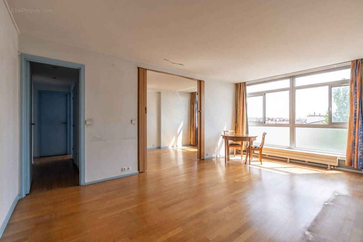 Appartement à PARIS-12E