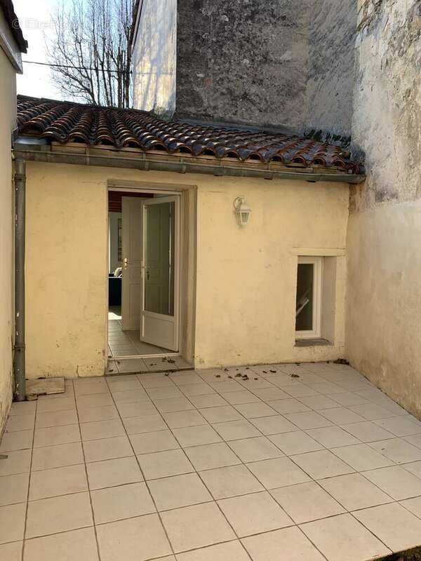 Appartement à LA BREDE