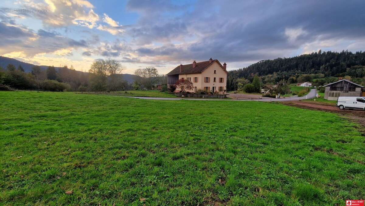 Terrain 715 m² à Gerbamont  - photo 4