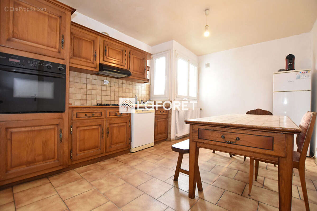 Maison à ARPAJON-SUR-CERE