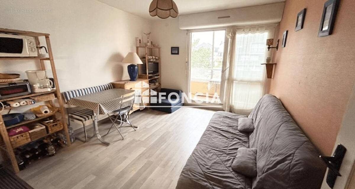 Appartement à COURSEULLES-SUR-MER