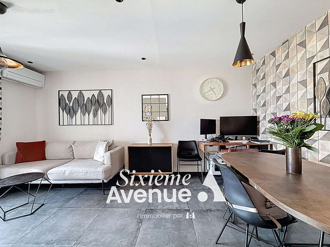 Appartement à DECINES-CHARPIEU