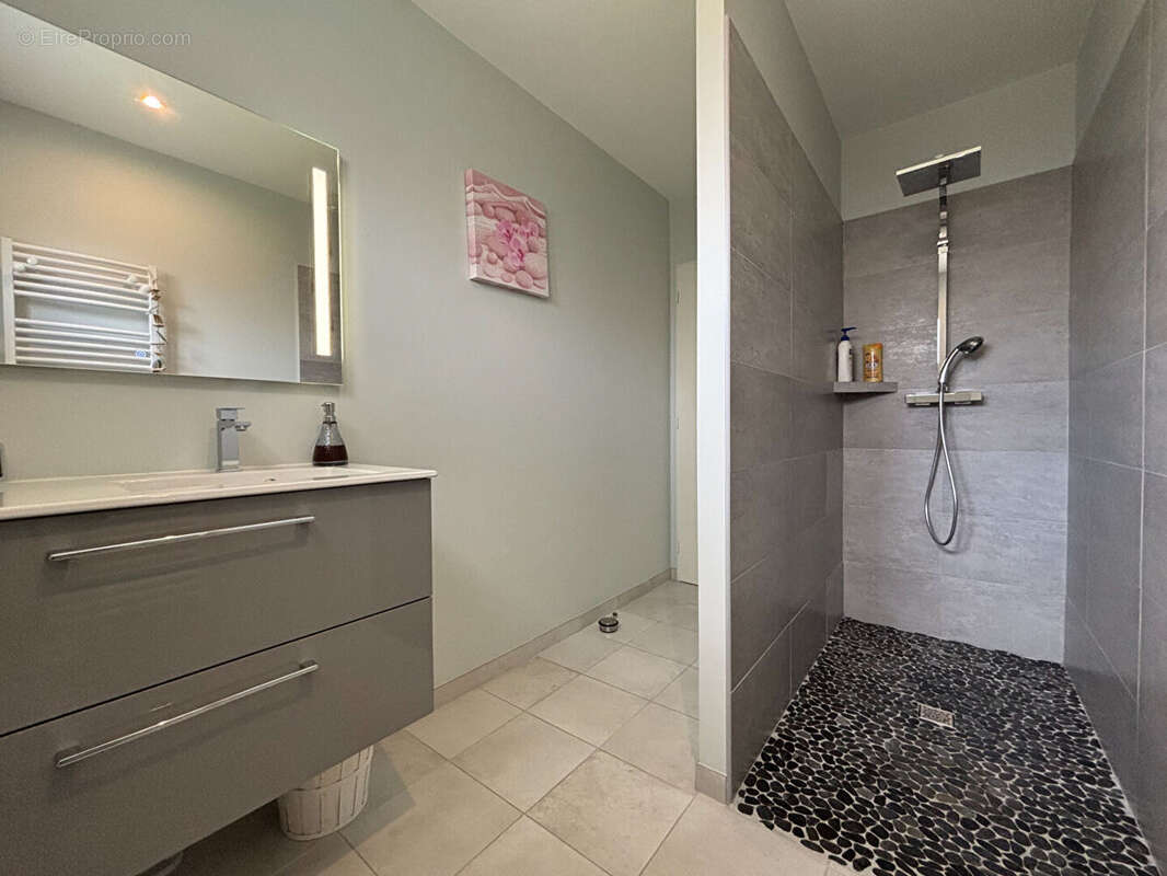 Maison à MOULIS-EN-MEDOC