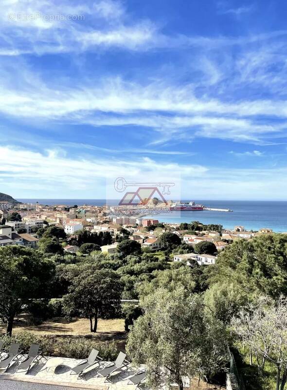 Maison à L'ILE-ROUSSE