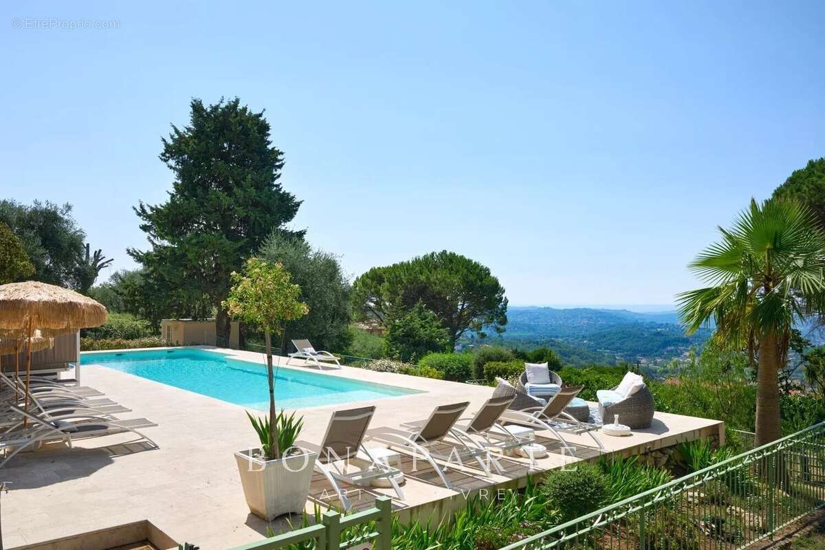 Maison à GRASSE