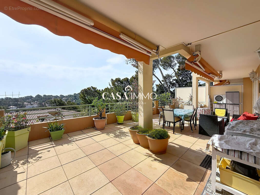 Appartement 73 m² à Hyeres  - photo 2