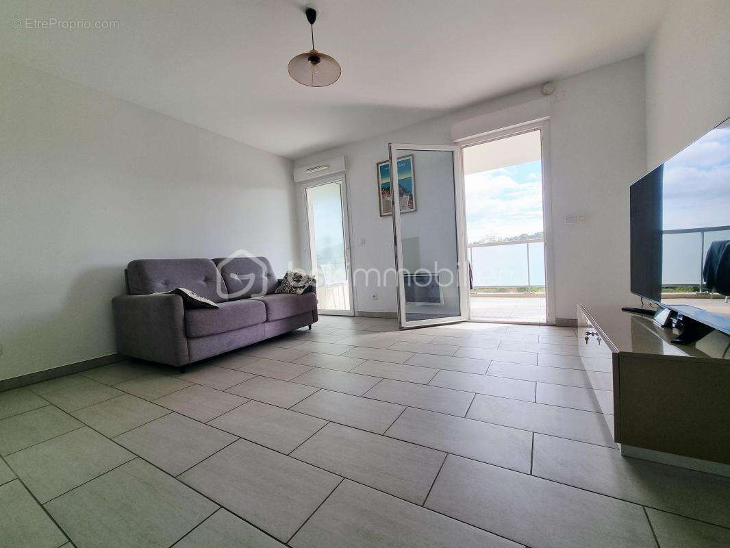 Appartement à LE CANNET