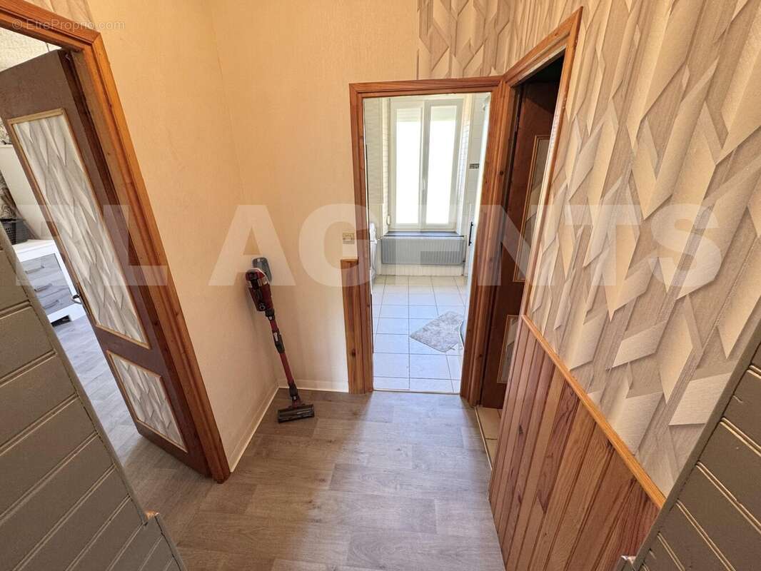 6C92A406-4E7D-4FF1-9B04-1E80A8027B2D_1_201_a - Maison à VILLERS-SEMEUSE