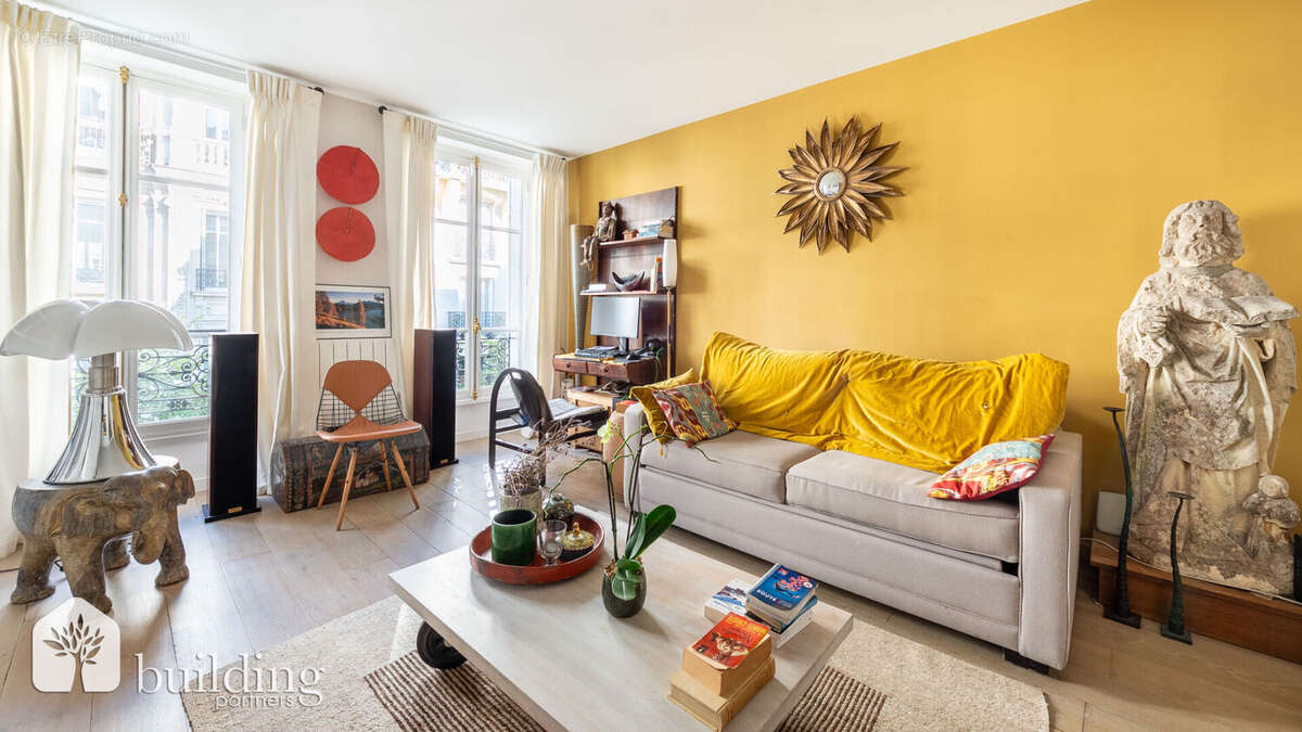 Appartement à NEUILLY-SUR-SEINE