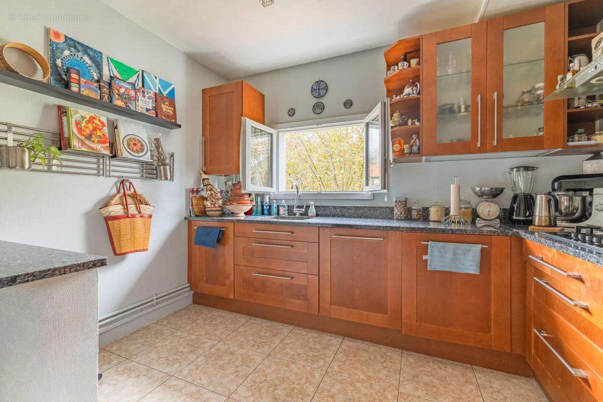 Appartement à VILLEJUIF