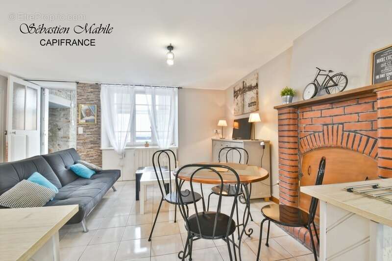 Maison à ROZ-SUR-COUESNON