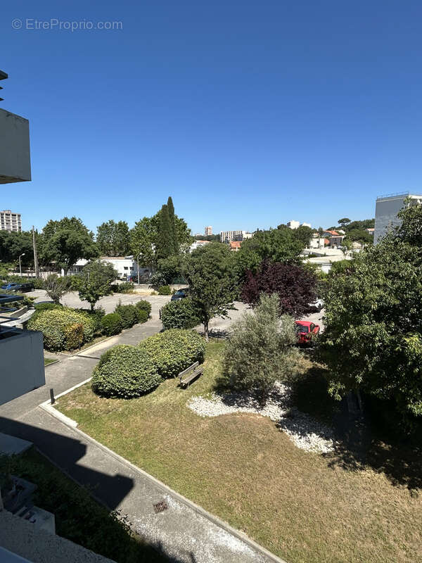 Appartement à MARSEILLE-12E