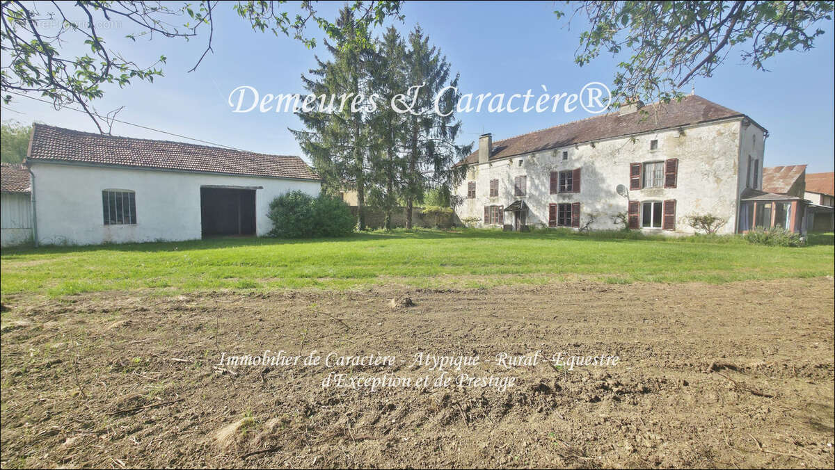 Maison à ORGES