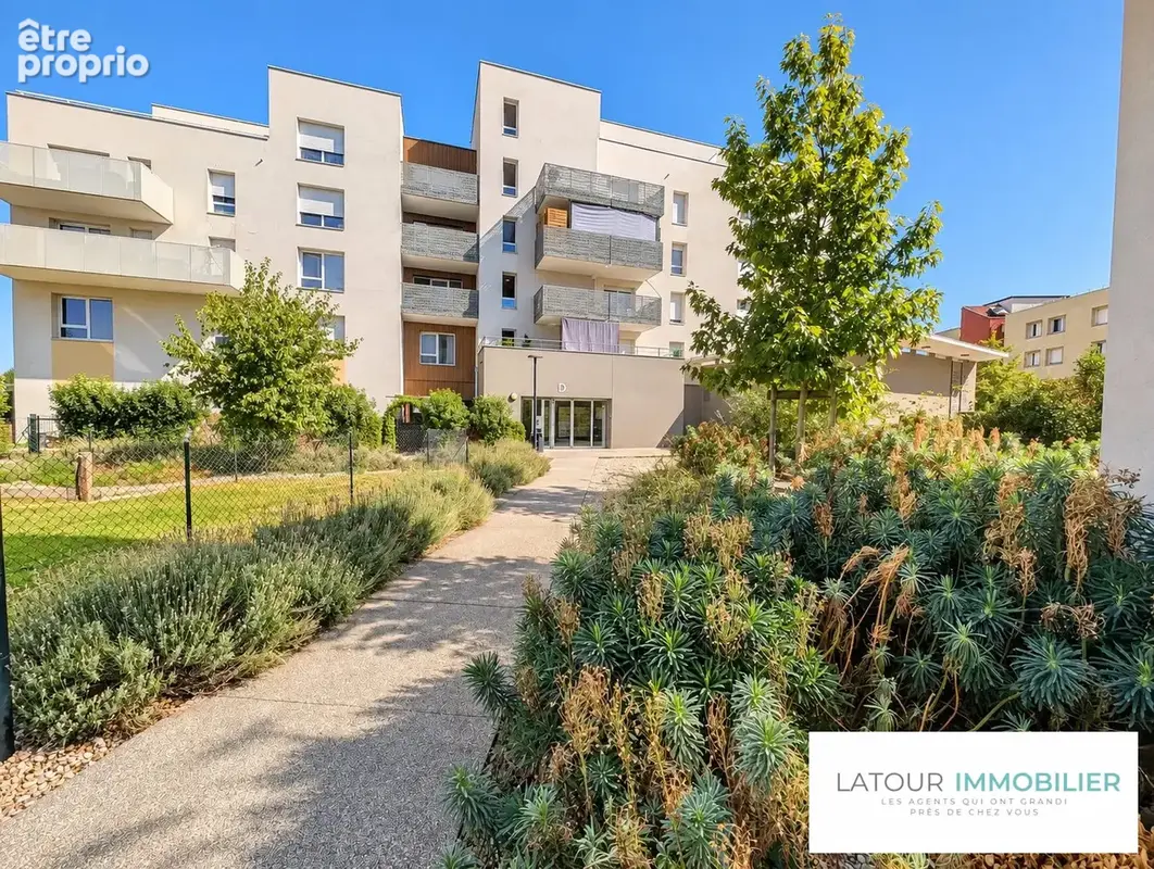 Photo Appartement à L'isle-D'abeau au prix de 134 900€