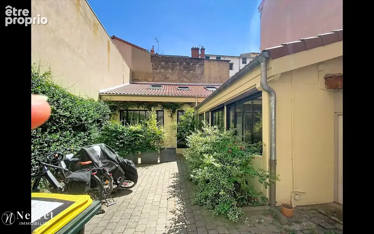 Appartement à LYON-6E