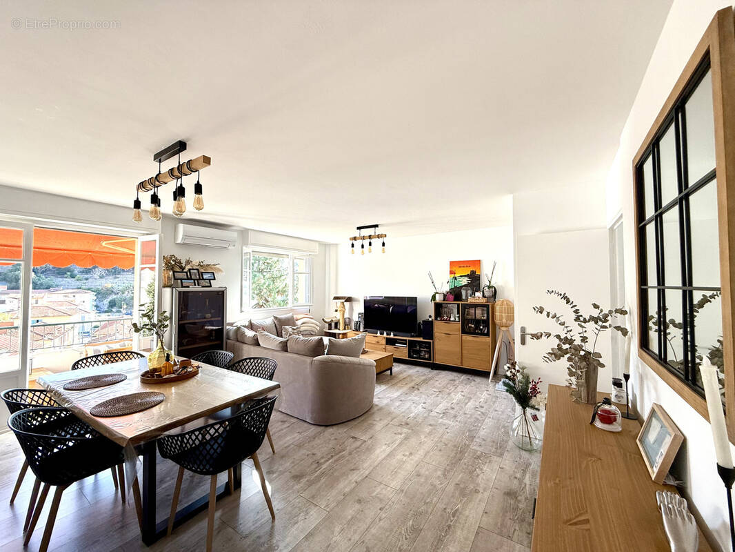 Appartement à MENTON