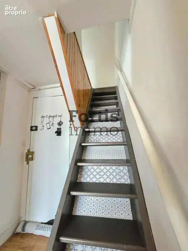 Paris 2 - duplex de 3 pieces, dernier etage avec vue degagee - photo 9
