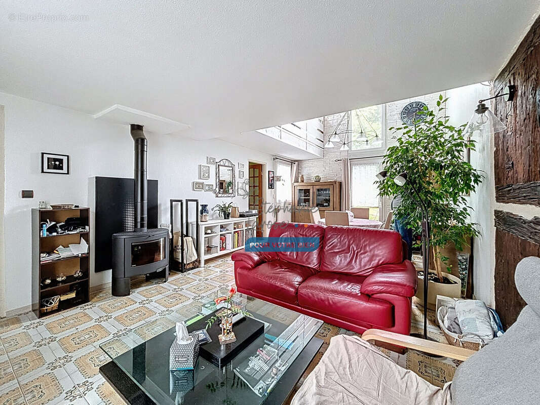 Maison à EMERAINVILLE