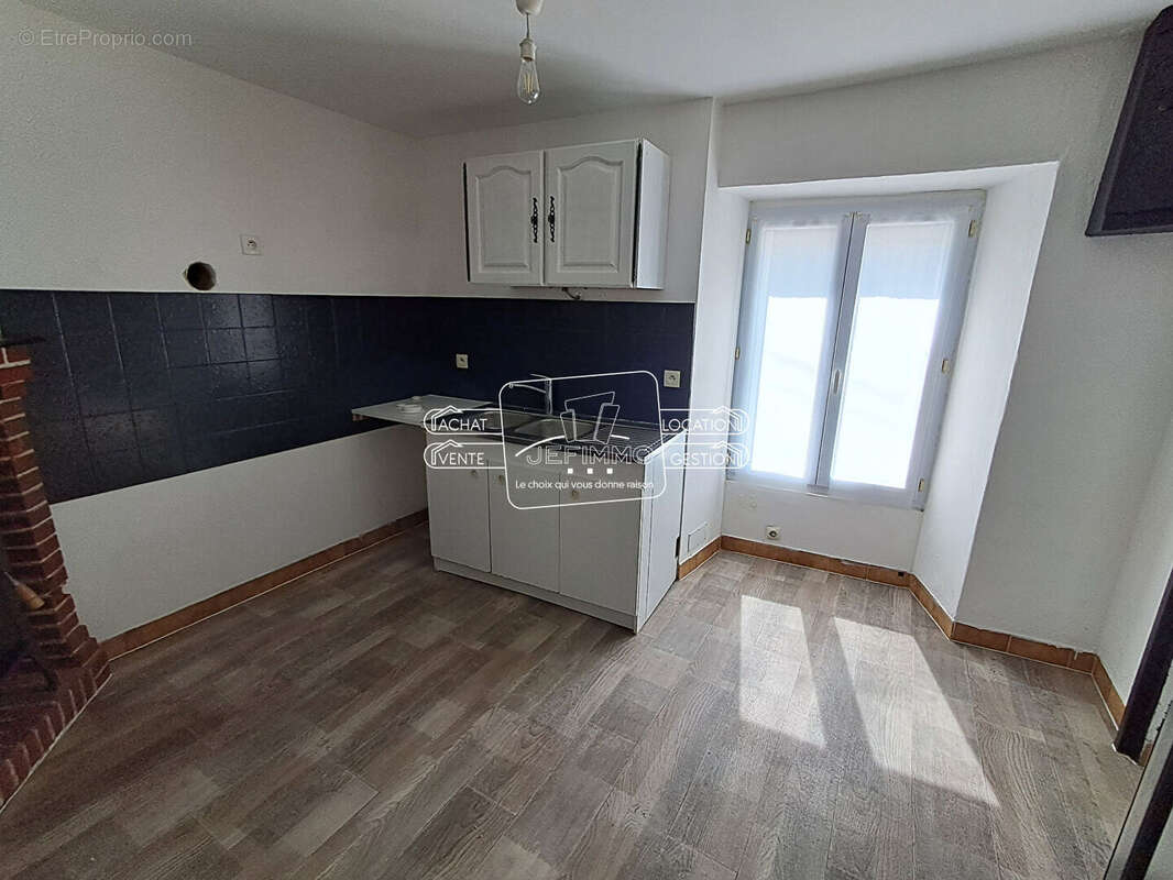 Maison à MAUVES-SUR-LOIRE