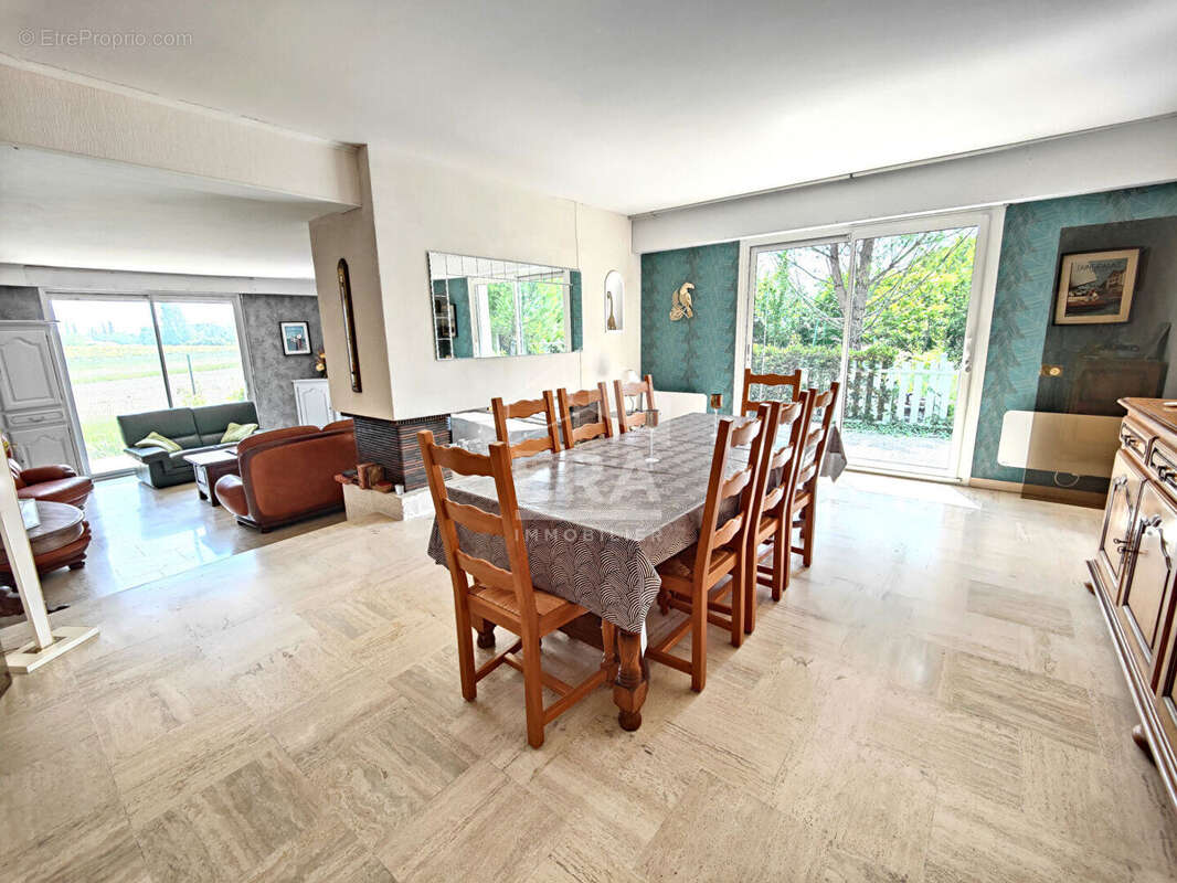 Maison à SAINTE-SEVERE