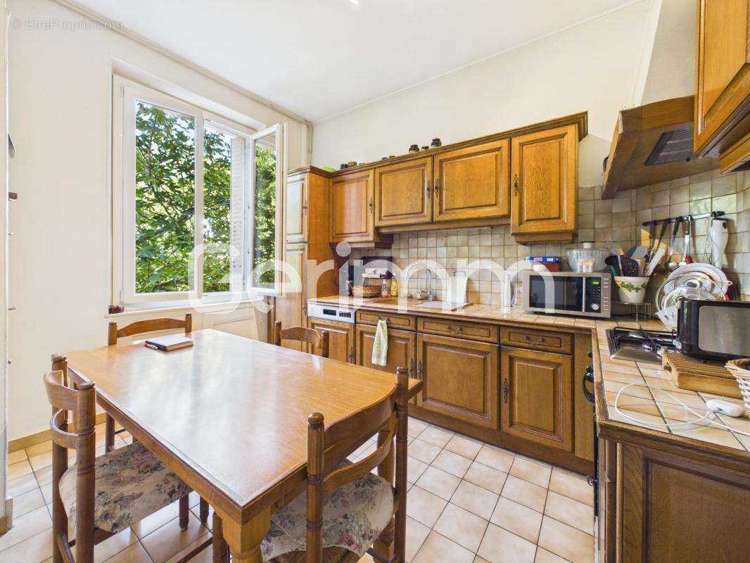 Maison à LA TRONCHE