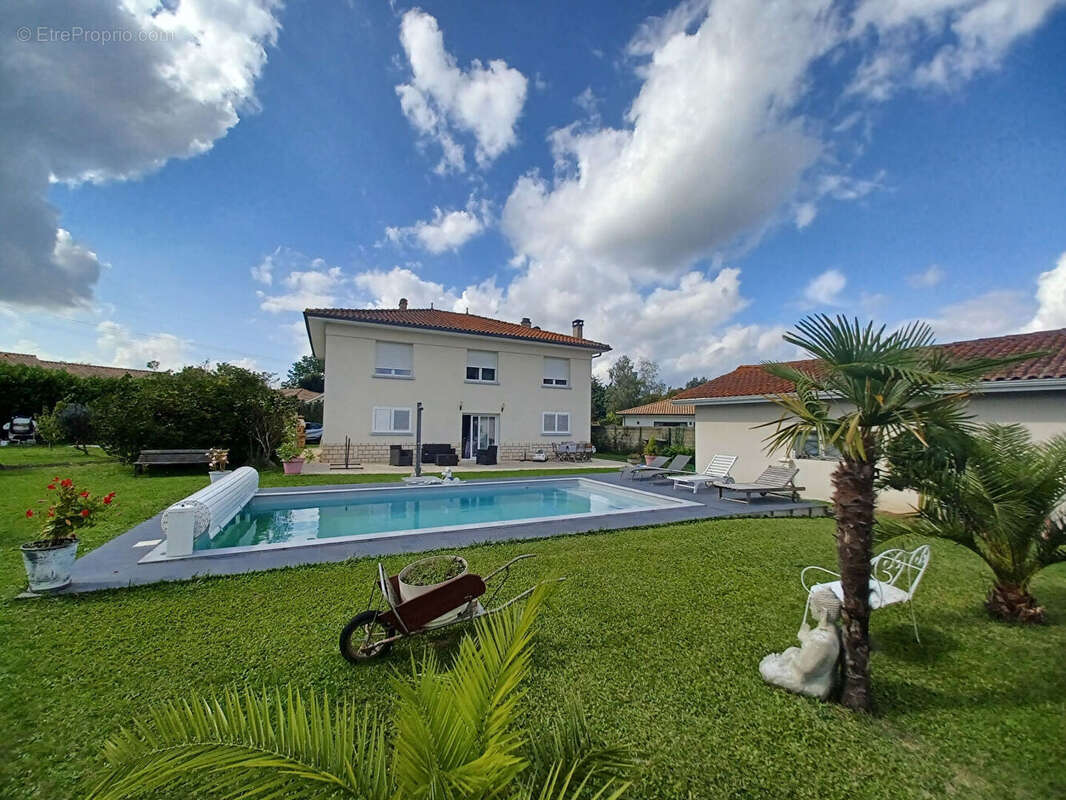 Maison à SAINTE-EULALIE