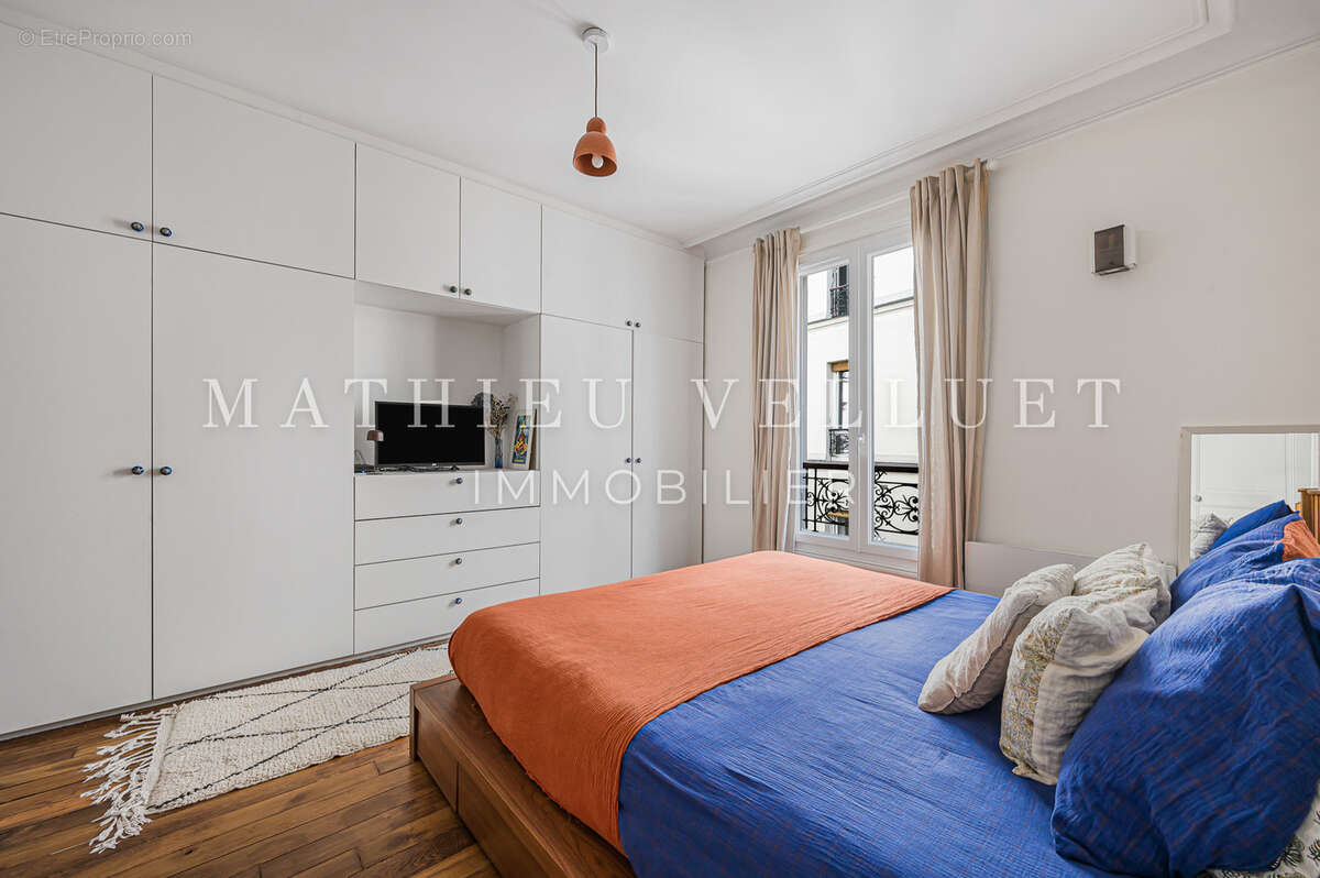 Appartement à PARIS-18E
