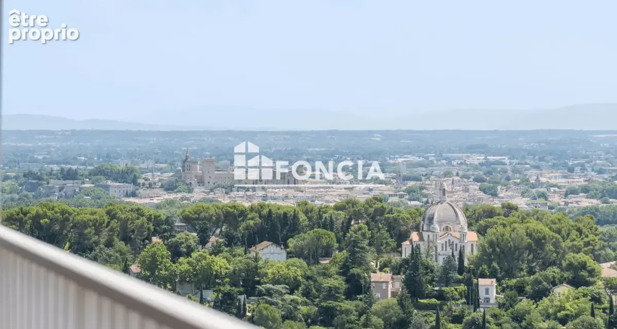 Les Angles centre – Exceptionnel T5/6 dernier étage avec vue panoramique Rhône et piscine - photo 4