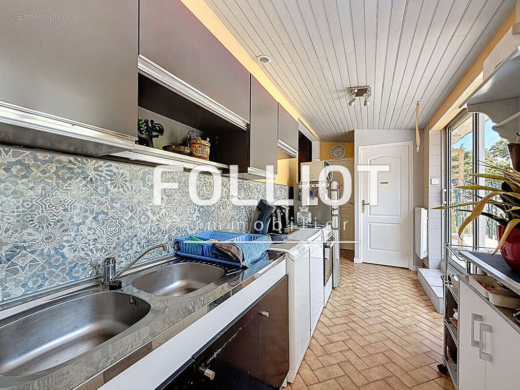 Maison à JULLOUVILLE