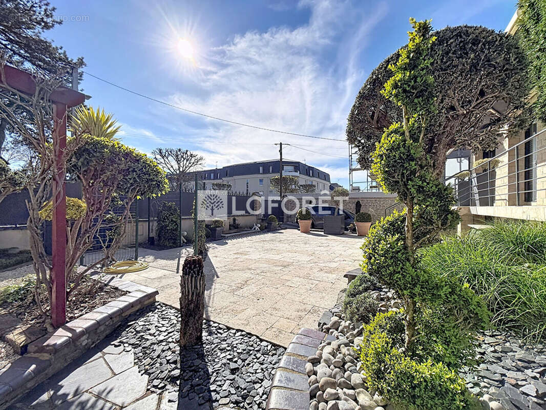 Maison à OUISTREHAM