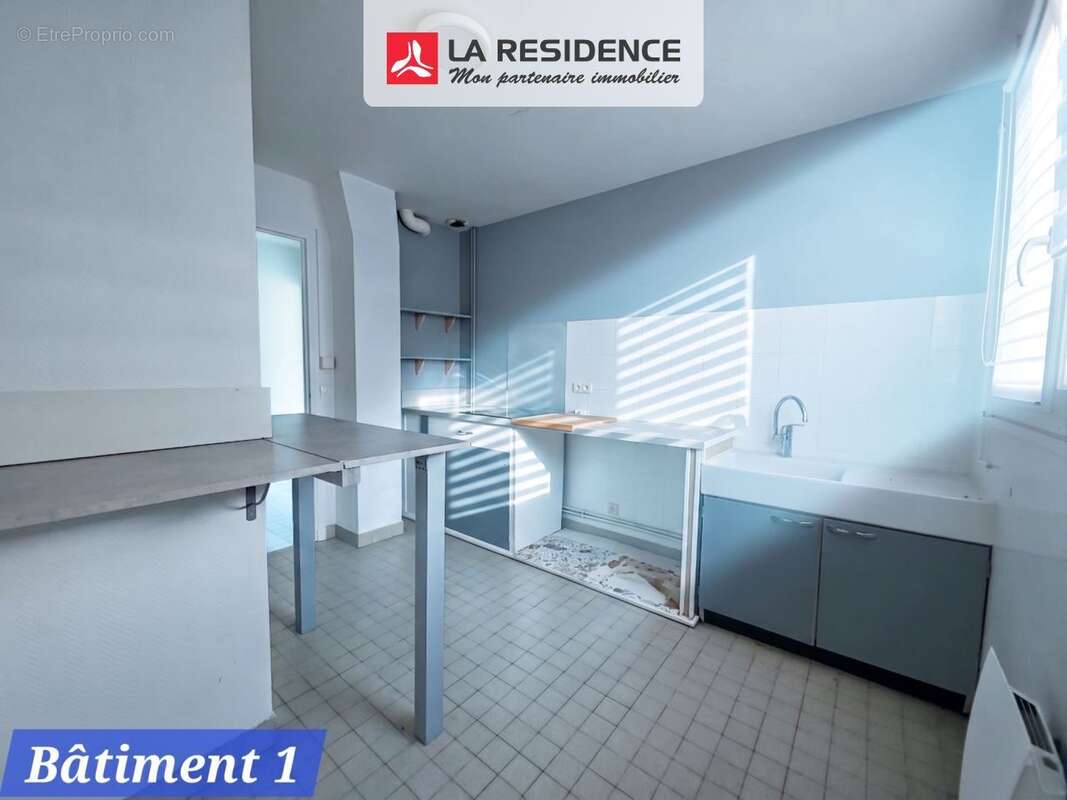 Appartement 330 m² à Houdan  - photo 6