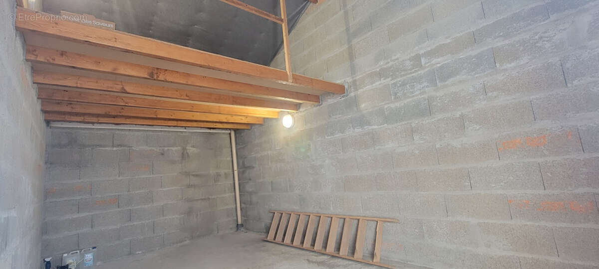Appartement à SAINTE-LUCE-SUR-LOIRE