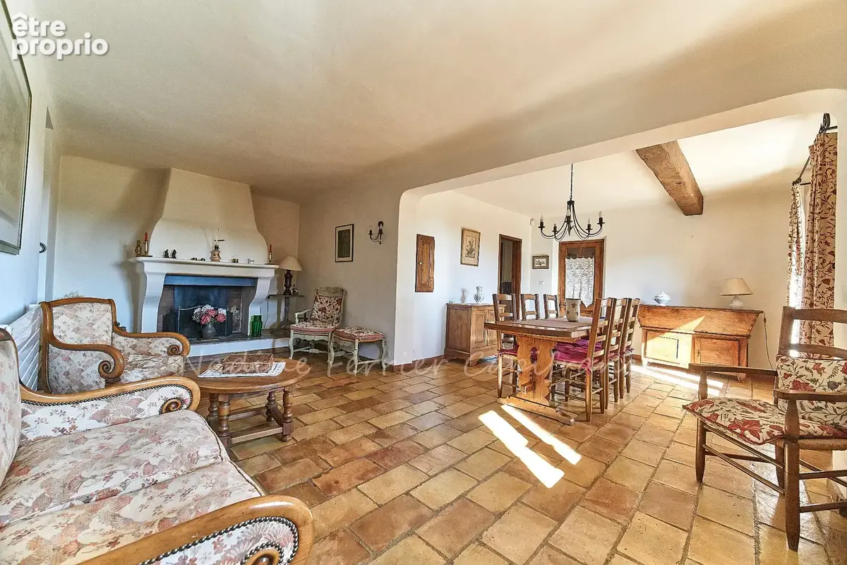 Lascours – maison familiale avec piscine, jardin en restanques et une vue omniprésente sur le garlaban - photo 7