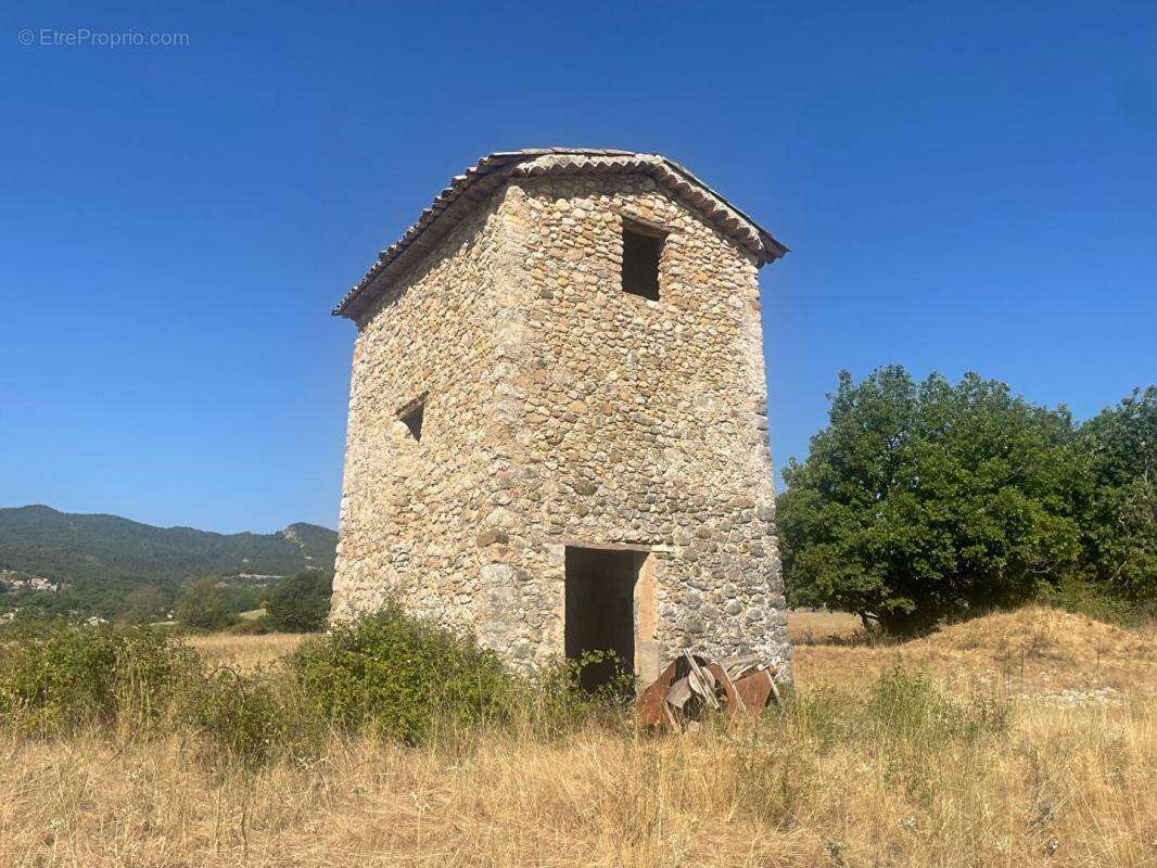 Terrain à CHAMPTERCIER